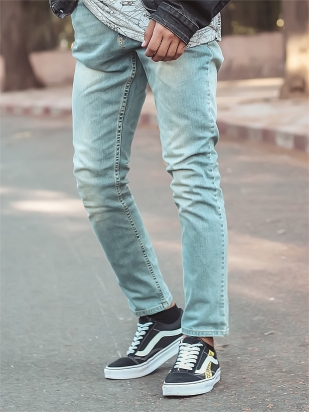 990M regular fit jeans